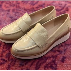 ISO kate spade Blush Crinkle Priya Loafer
